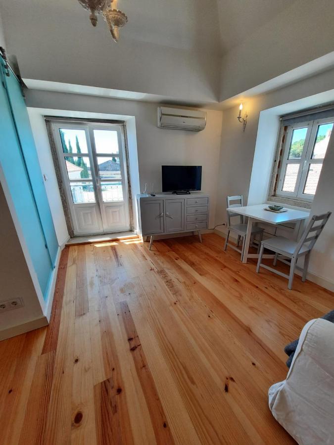 Castle Apartment *